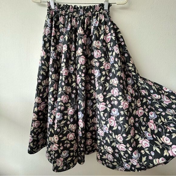 Vintage Suttles and Seawinds Floral Smocked Full Midi Skirt - Picture 1 of 11